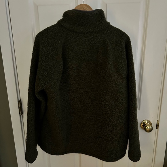 Carhartt 1/4 zip sherpa - Picture 3 of 3